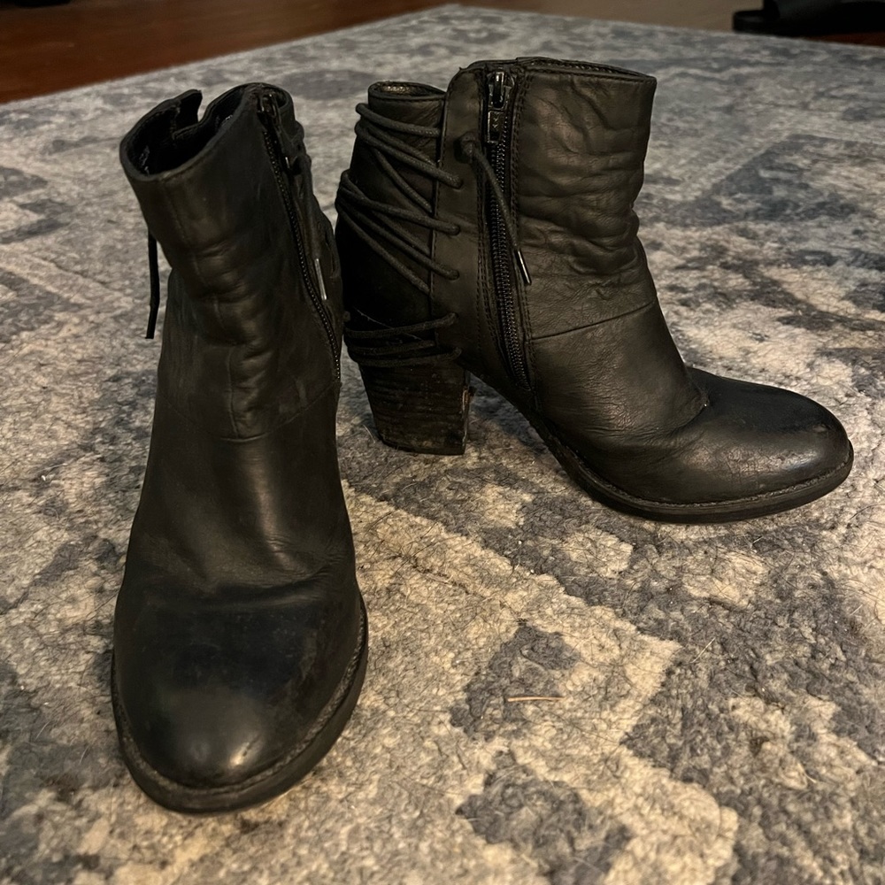 Steve Madden boots